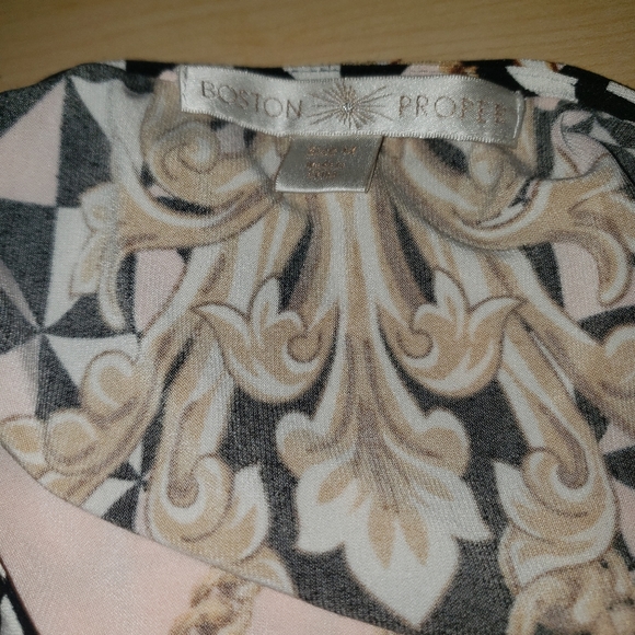 BOSTON PROPER COLD-SHOULDER TOPS - Picture 4 of 5